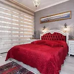 Kapselhotel Galatolia