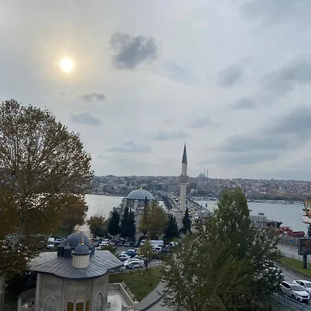 Galatolia * Стамбул