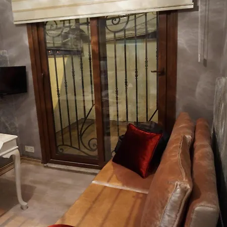 Capsulehotel Galatolia