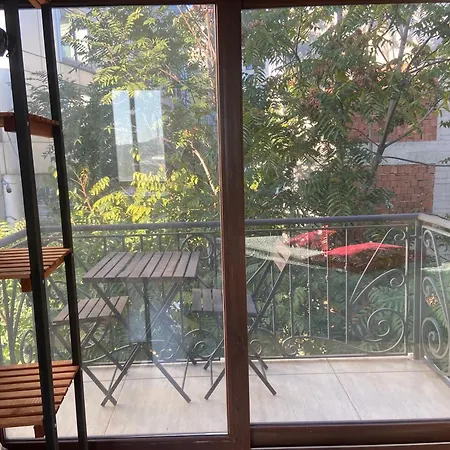 Galatolia Kapselhotel *