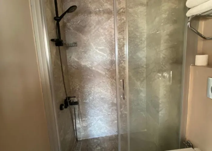 Kapselhotel Galatolia