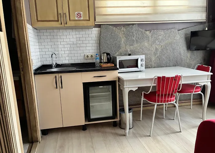 Kapselhotel Galatolia